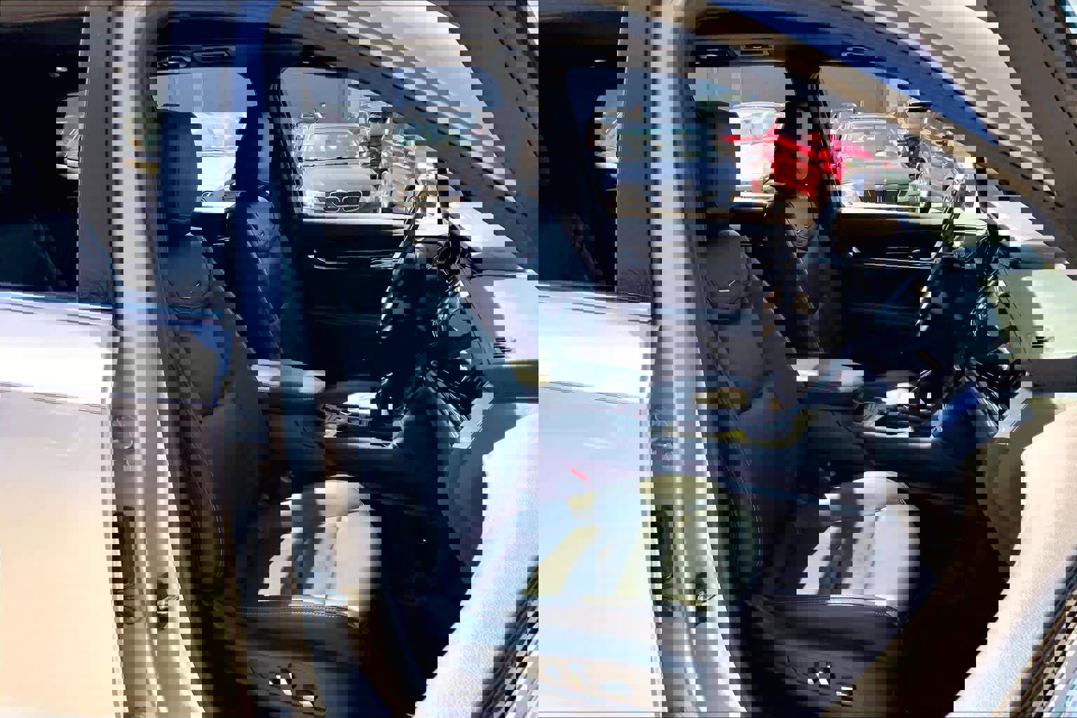 Used 2020 Cadillac XT6 Premium Luxury image 9