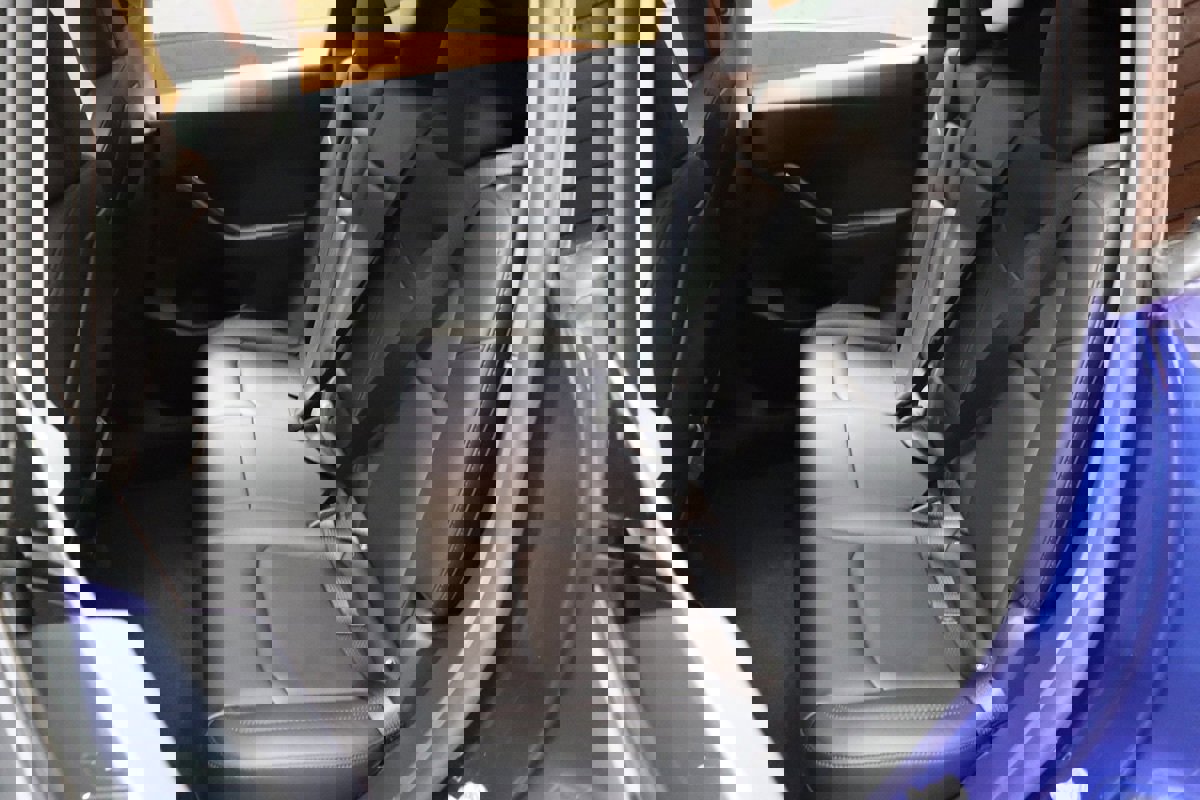 Used 2023 Tesla Model Y Long Range image 34