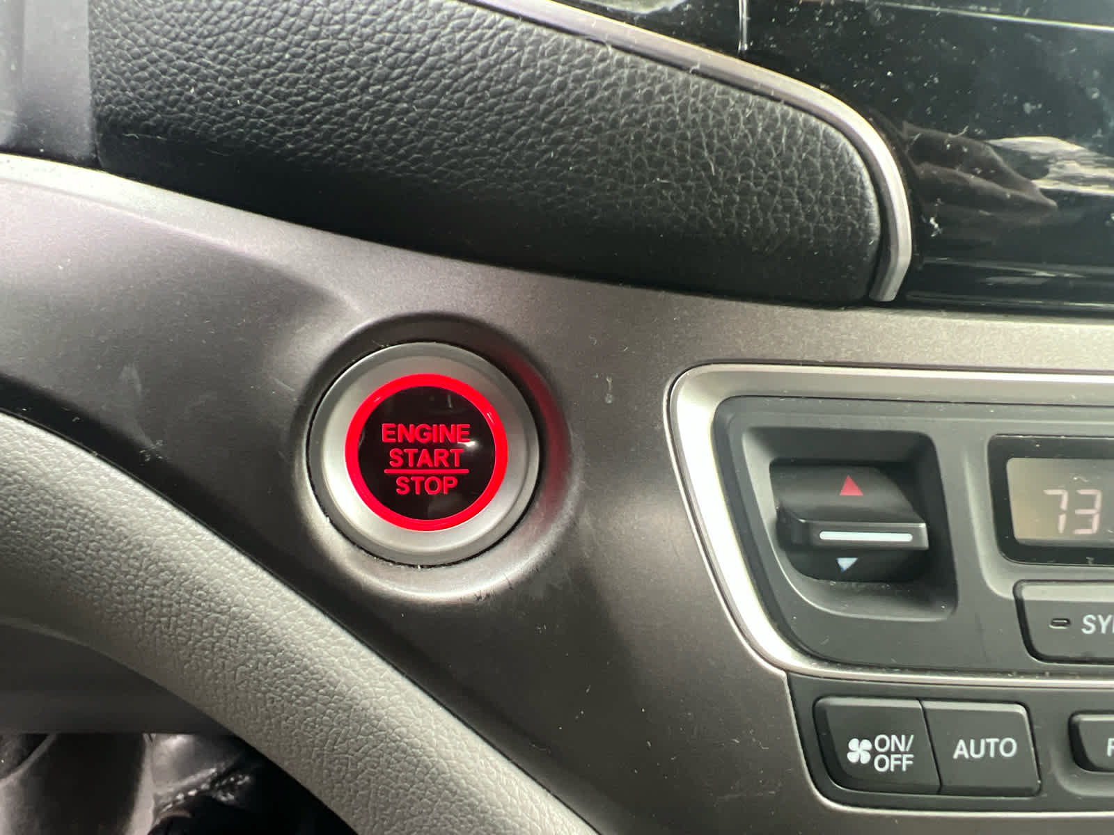 Used 2019 Honda Pilot EX image 10