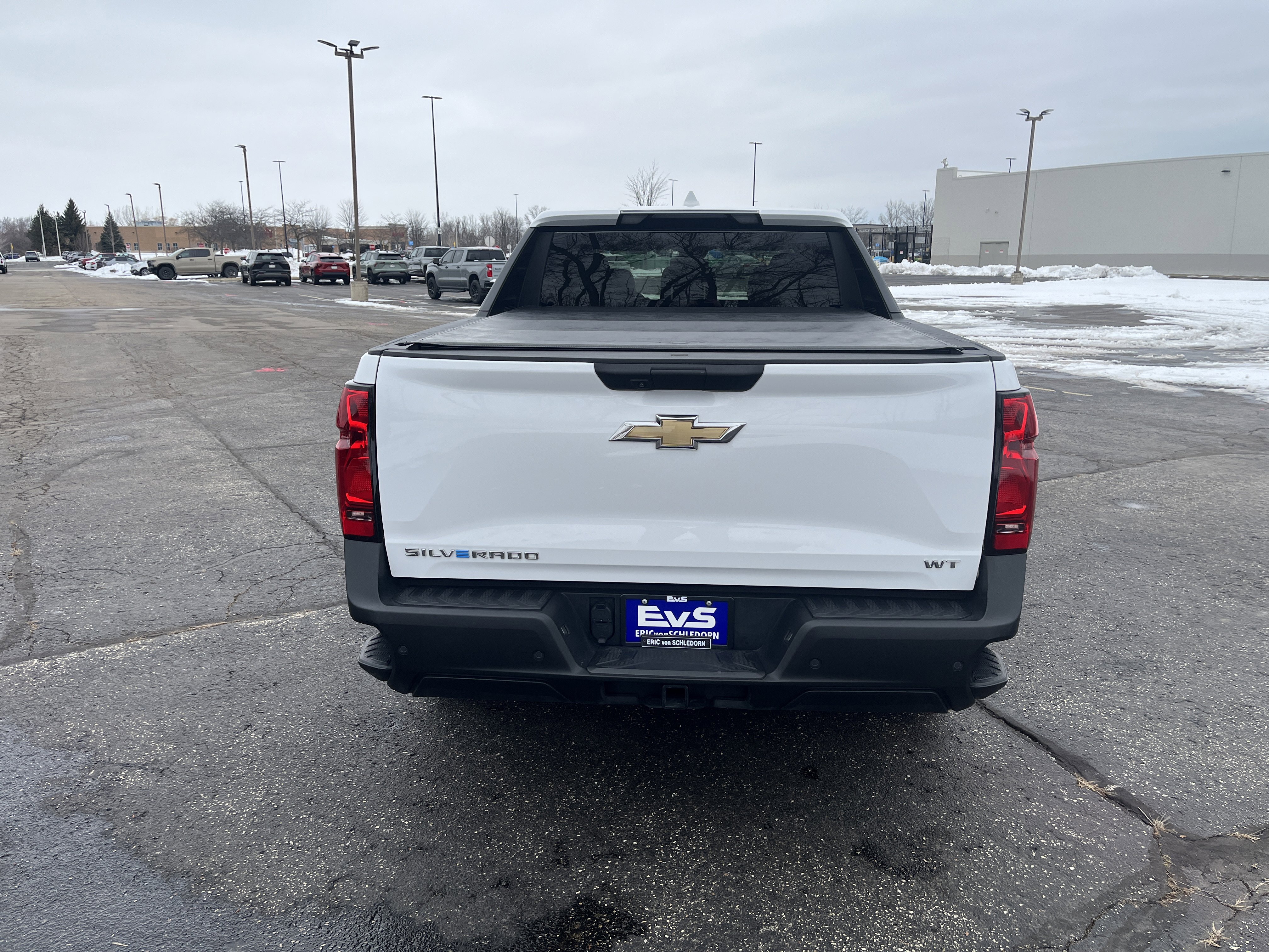 Used 2025 Chevrolet Silverado EV W/T image 5