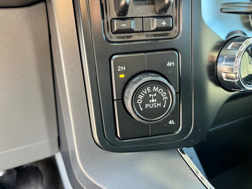 New 2026 Ford F150 XLT w/ Equipment Group 302A MID image 18