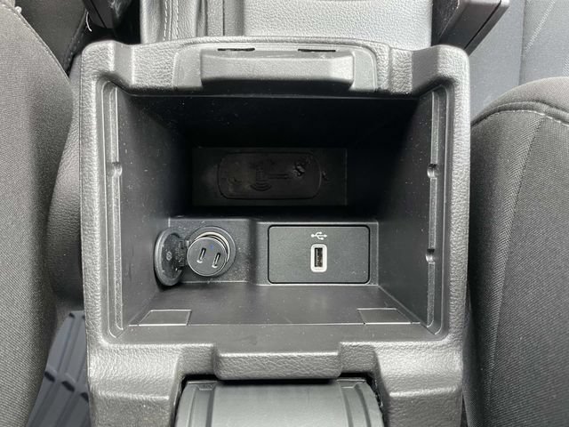 Used 2018 Ford Focus SEL FWD image 37
