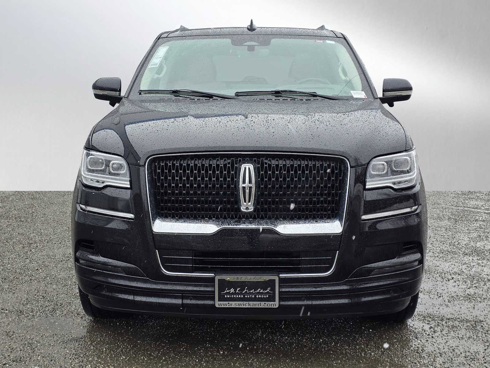 Used 2022 Lincoln Navigator L Reserve AWD/4WD image 8