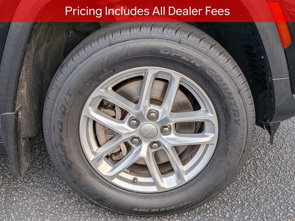 Used 2022 Jeep Grand Cherokee L Laredo w/ Luxury Tech Group I AWD/4WD image 11