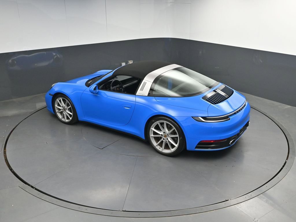 Certified 2022 Porsche 911 Targa 4S AWD/4WD image 38