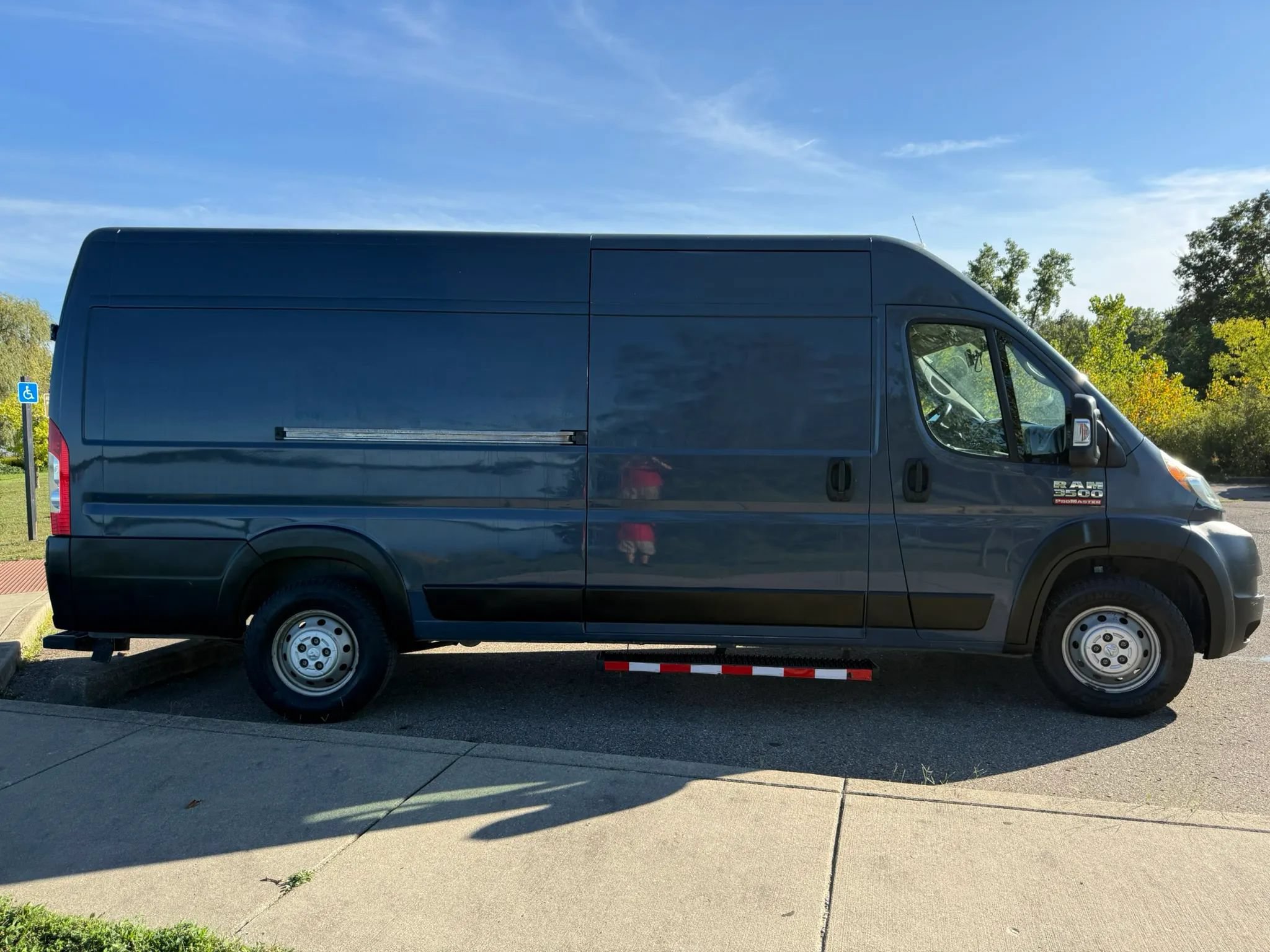 Used 2019 RAM ProMaster 3500 FWD image 4
