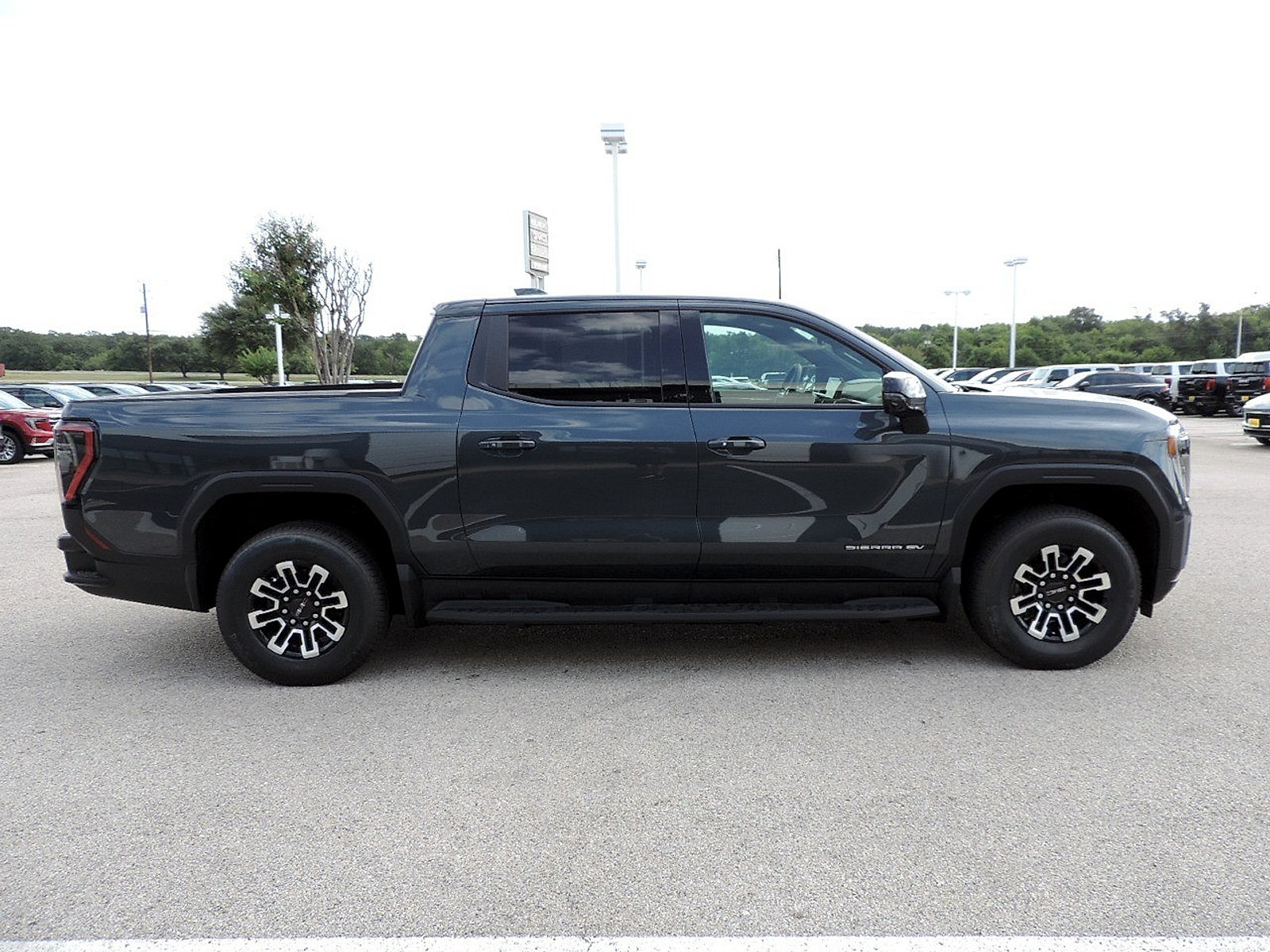 New 2026 GMC Sierra EV Elevation w/ Premium Package AWD/4WD image 4