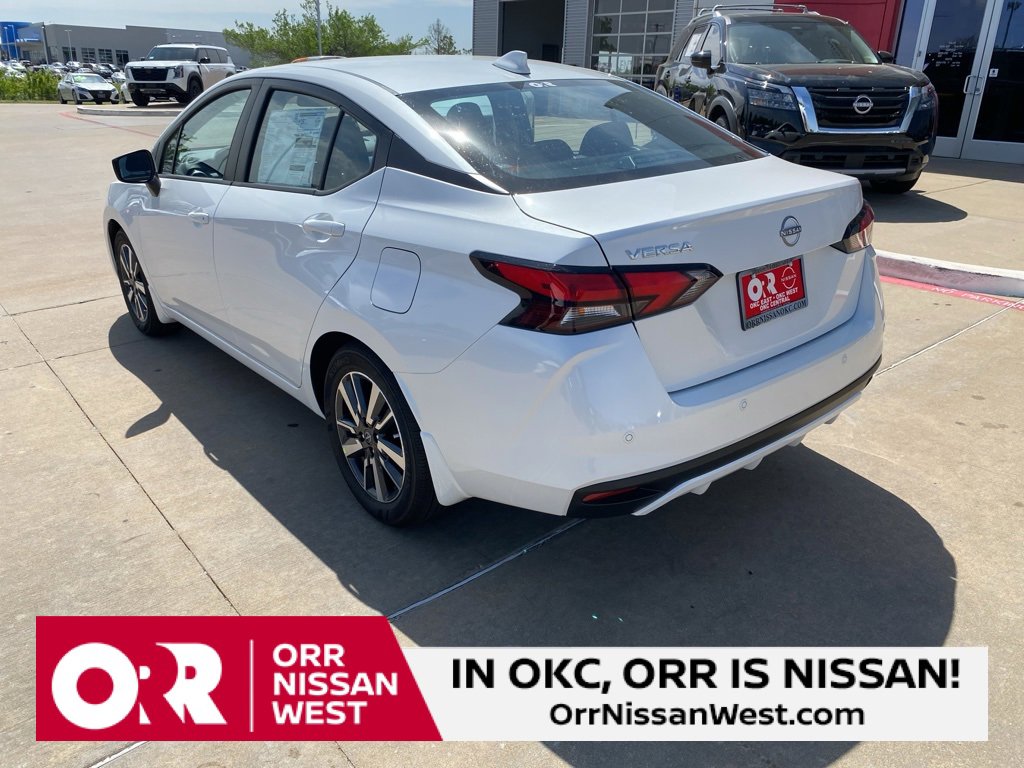 New 2025 Nissan Versa SV w/ Trunk Package image 3