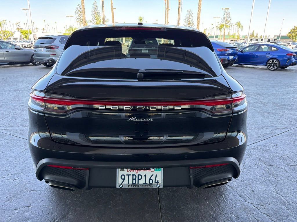 Used 2024 Porsche Macan AWD/4WD image 5