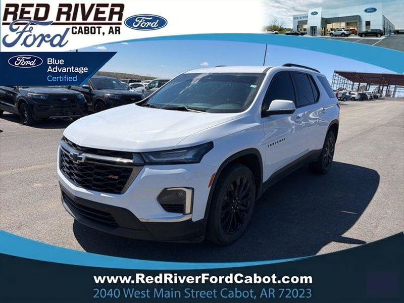 Used 2023 Chevrolet Traverse RS