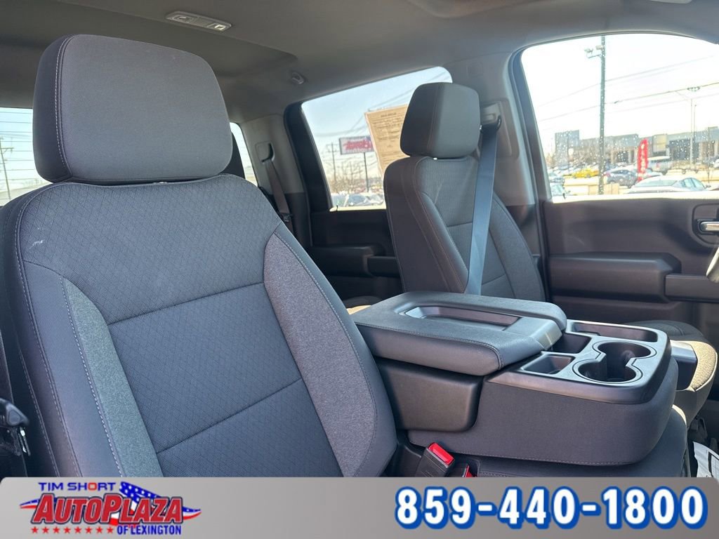 Used 2025 Chevrolet Silverado 2500 Custom w/ Custom Value Package image 43