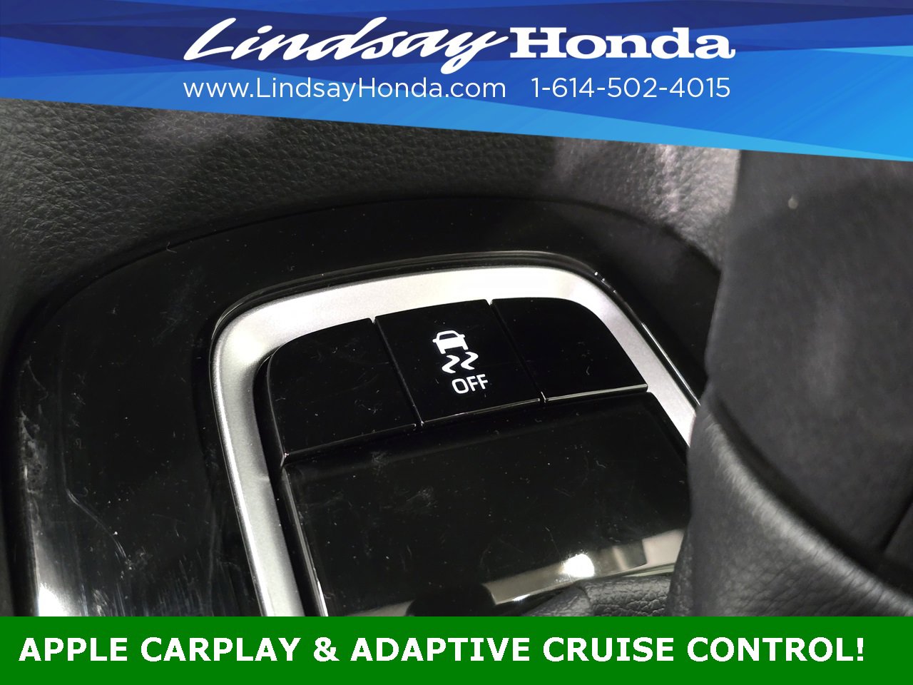 Used 2025 Toyota Corolla LE image 19