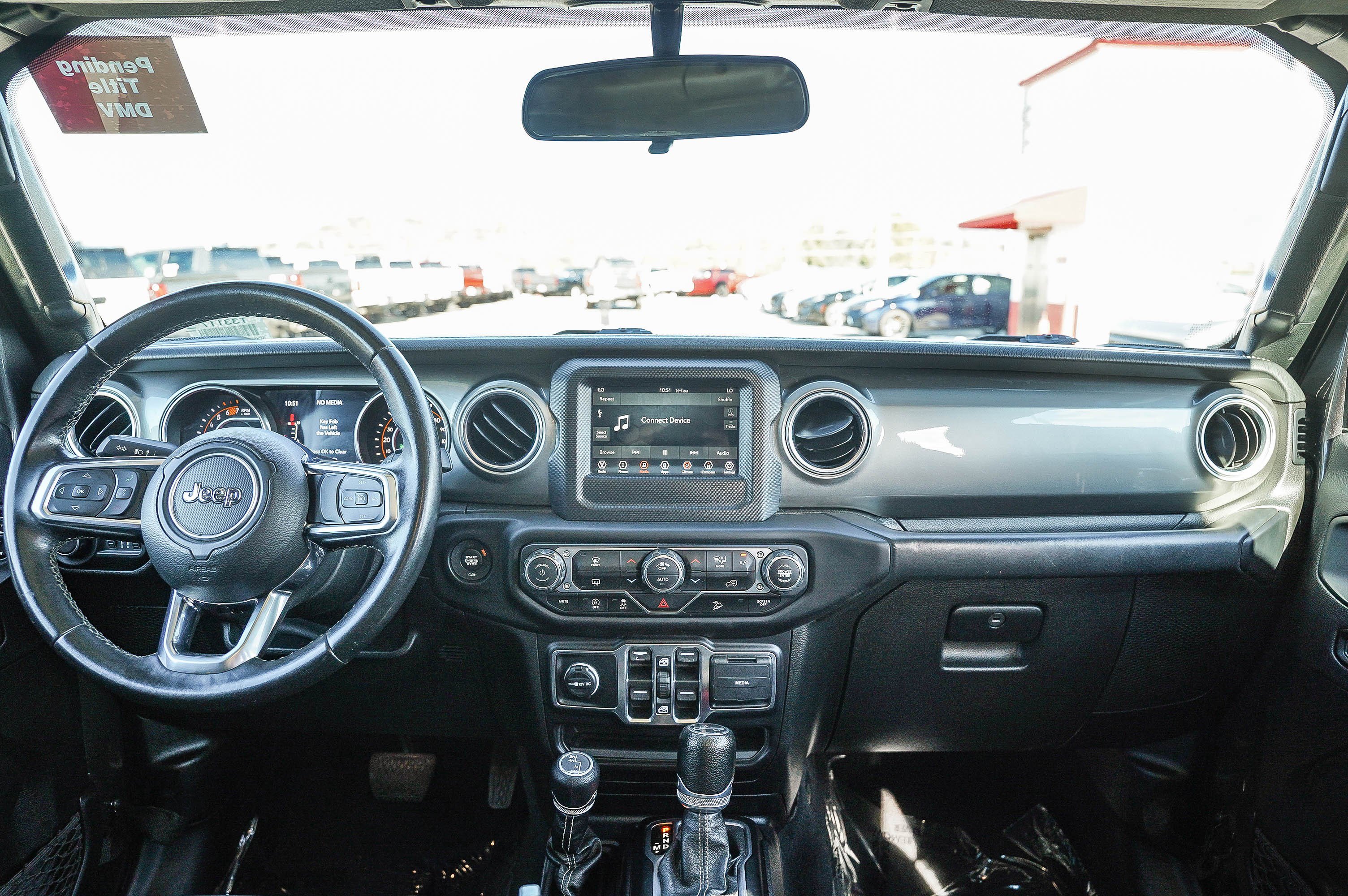 Used 2020 Jeep Wrangler Unlimited Sahara image 12