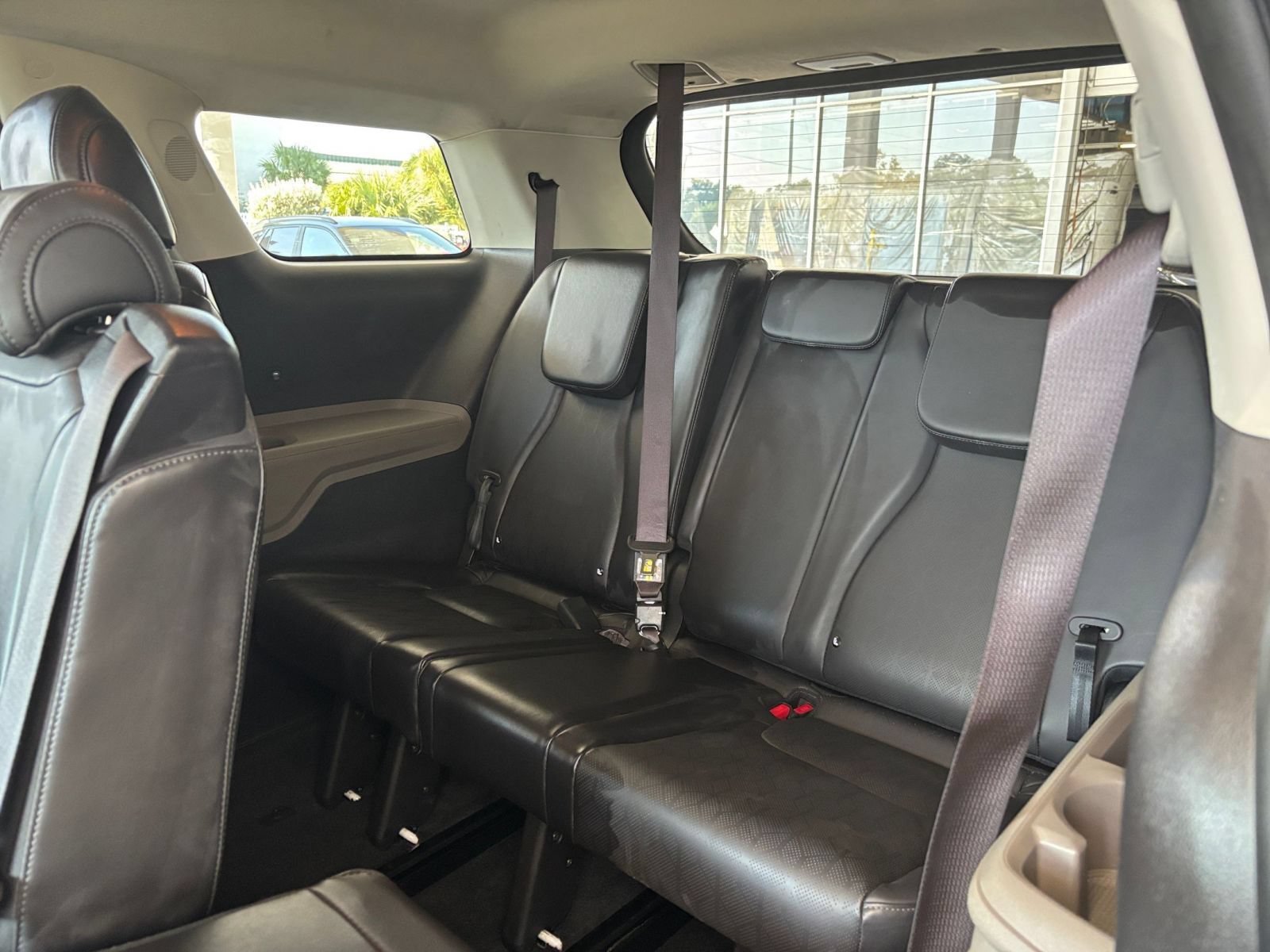 Used 2026 Kia Carnival FWD image 30