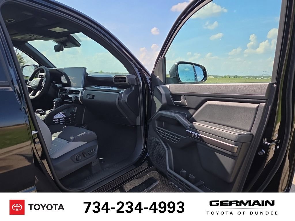 New 2026 Toyota Tacoma TRD Off-Road AWD/4WD image 24
