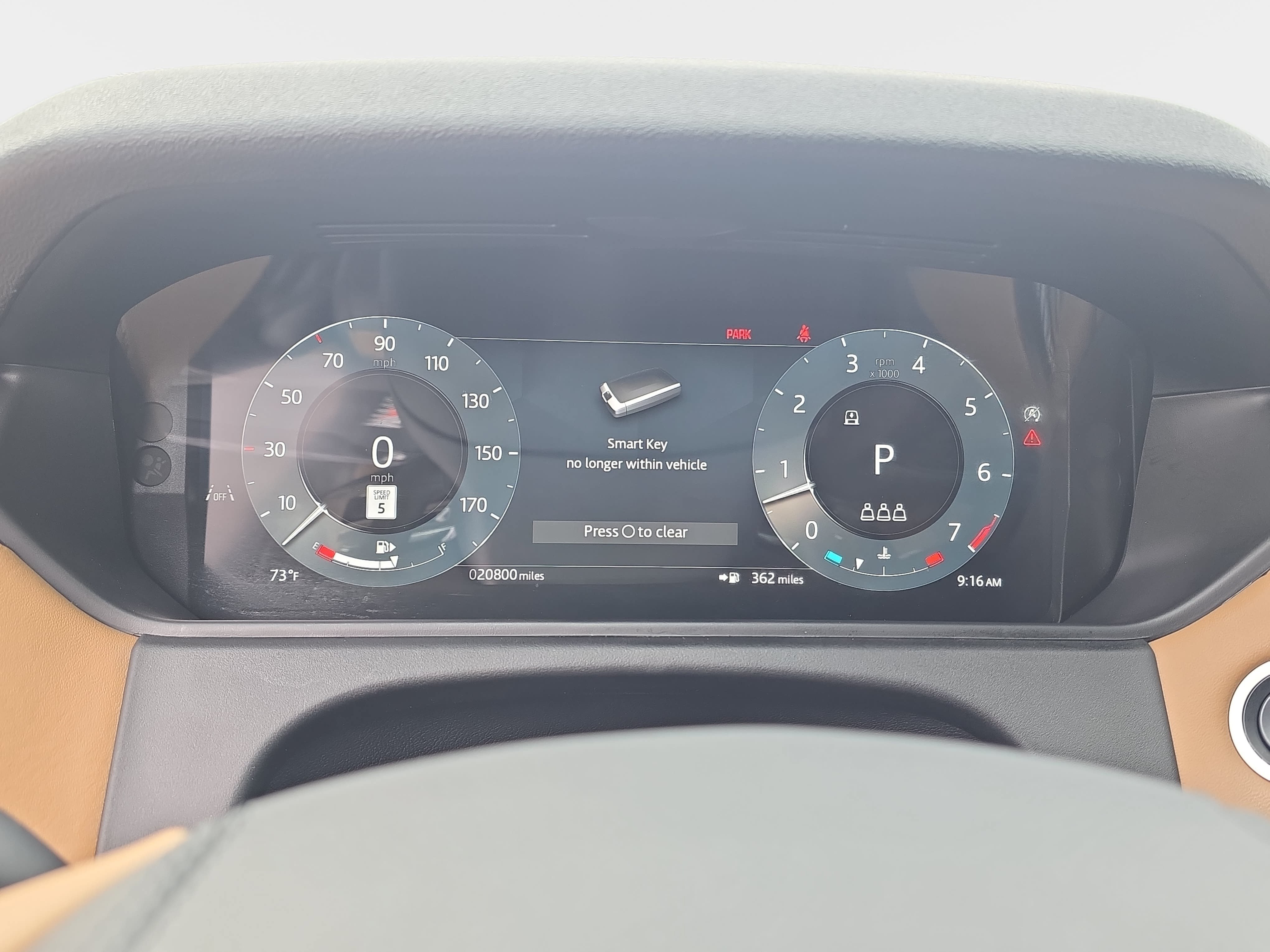 Used 2025 Land Rover Range Rover Velar Dynamic HSE AWD/4WD image 19