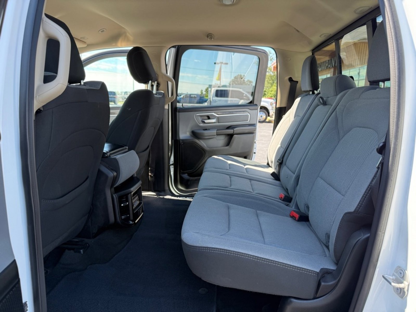 Used 2020 RAM 1500 Big Horn image 14