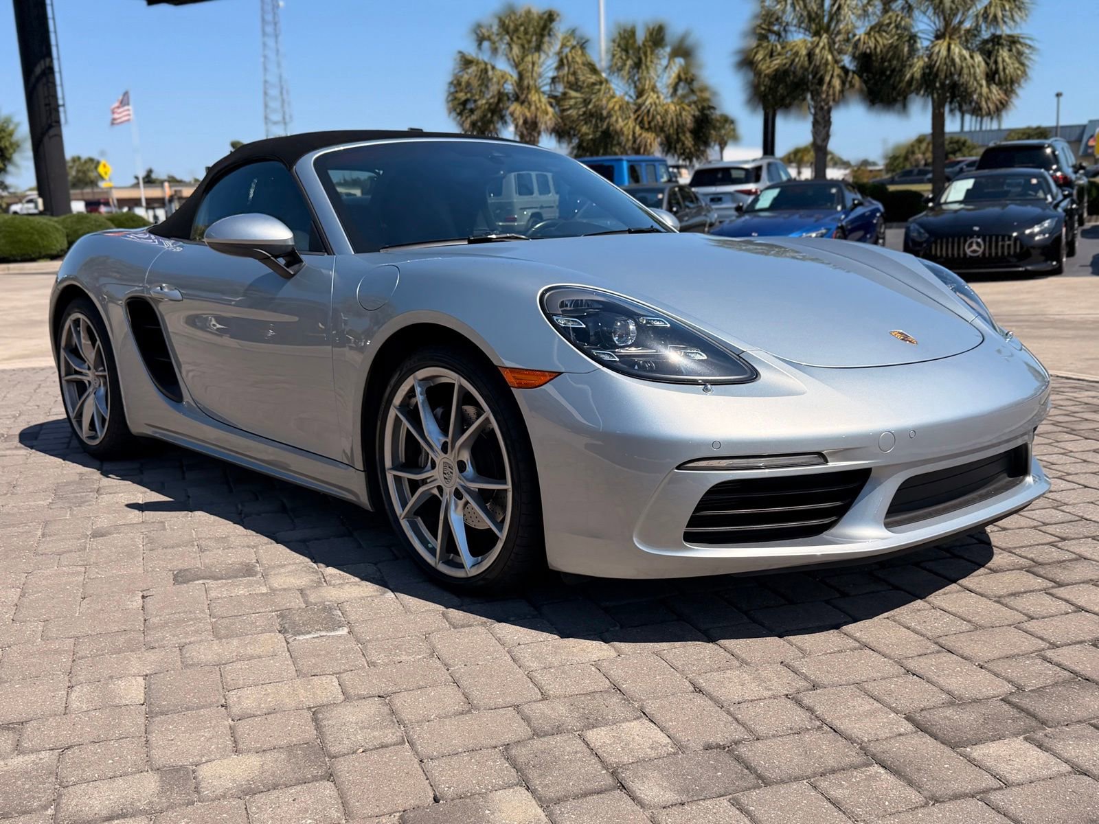 Used 2021 Porsche 718 Boxster RWD image 4