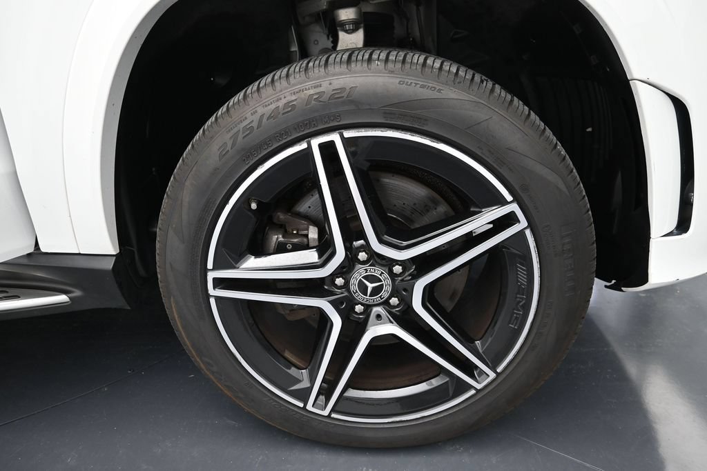 Used 2022 Mercedes-Benz GLS 450 4MATIC image 17