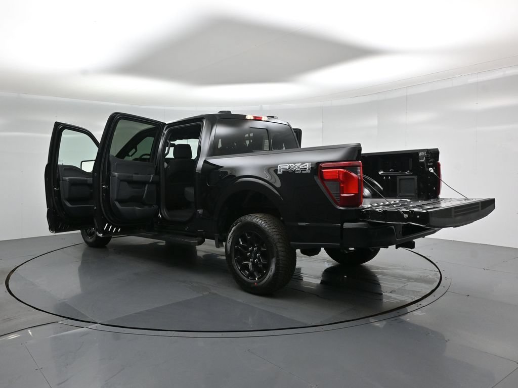 New 2026 Ford F150 XLT w/ Equipment Group 302A MID AWD/4WD image 32