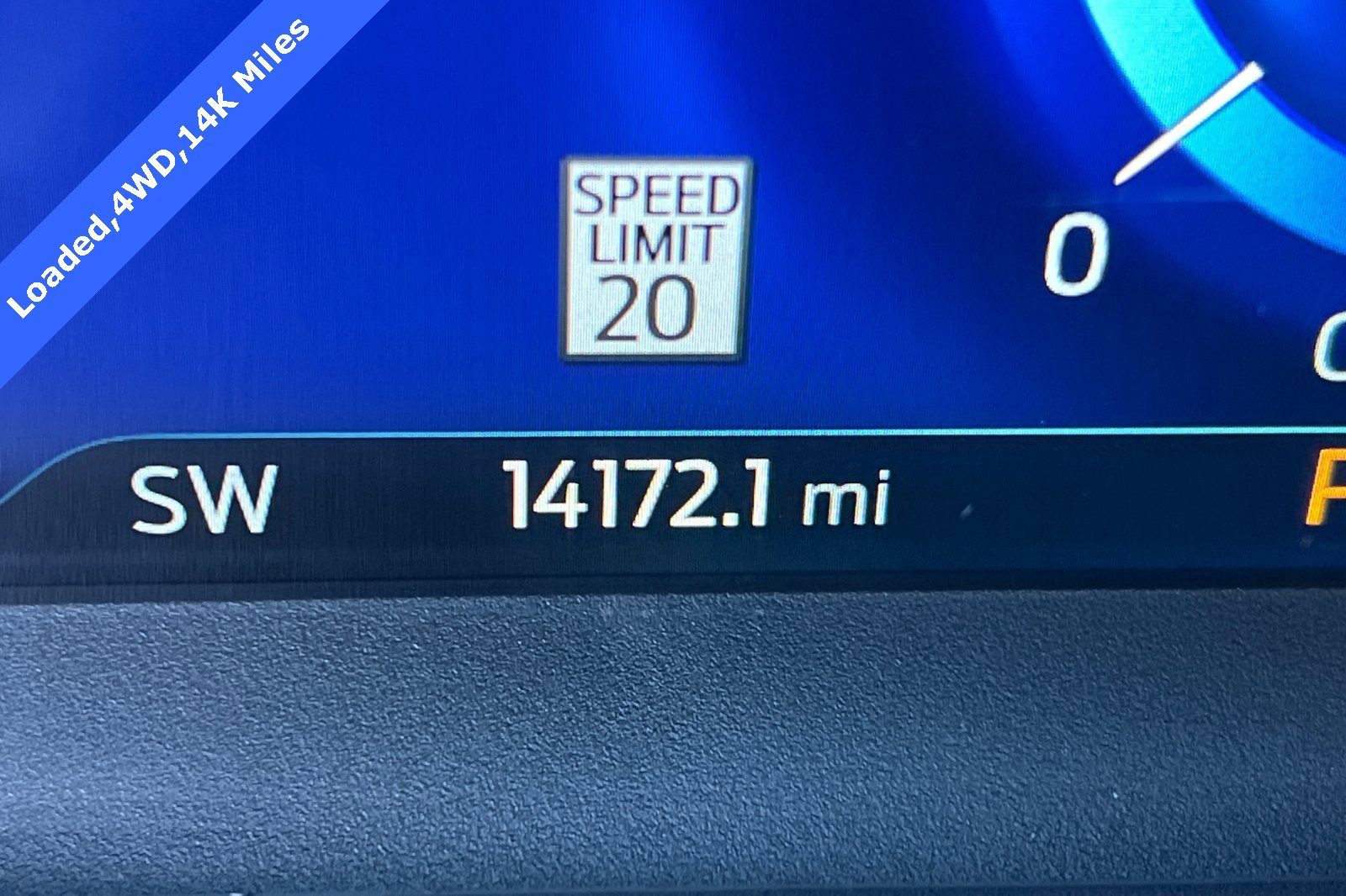 Used 2022 Ford Explorer Platinum w/ Equipment Group 601A image 27