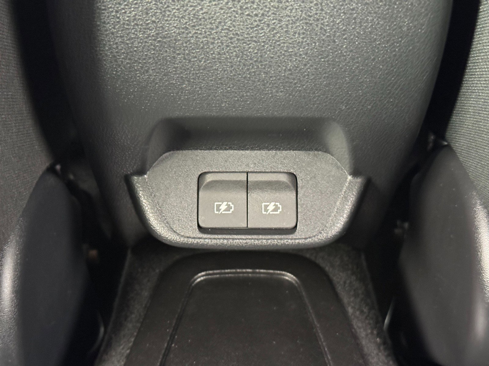 Used 2022 Nissan Leaf SV Plus image 30