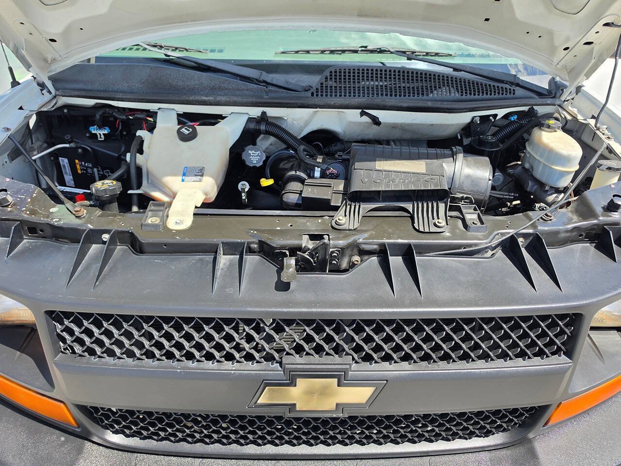 Used 2012 Chevrolet Express 2500 w/ Cold Climate Package RWD image 52