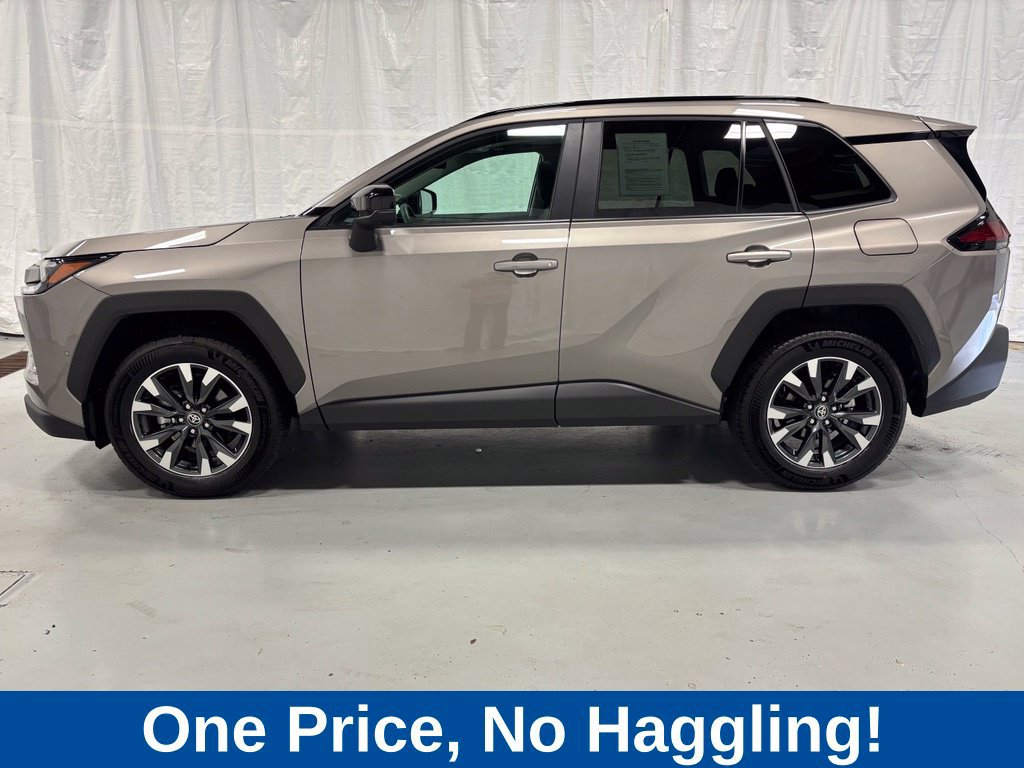 Used 2026 Toyota RAV4 Limited AWD/4WD image 4