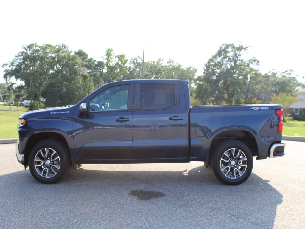 Used 2022 Chevrolet Silverado 1500 LT image 10