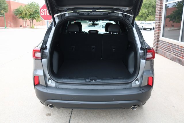 New 2025 Ford Escape ST-Line Elite w/ Tech Pack #2 image 16