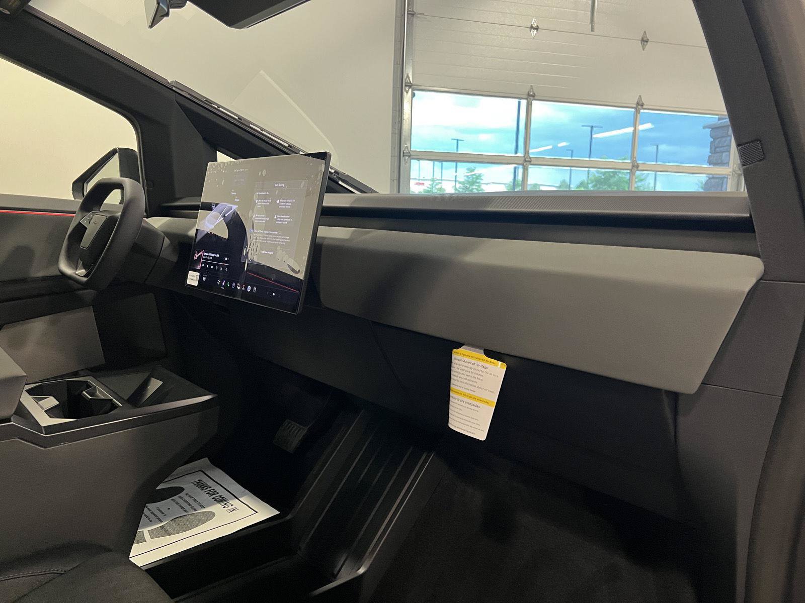 Used 2026 Tesla Cybertruck AWD Crew Cab image 45