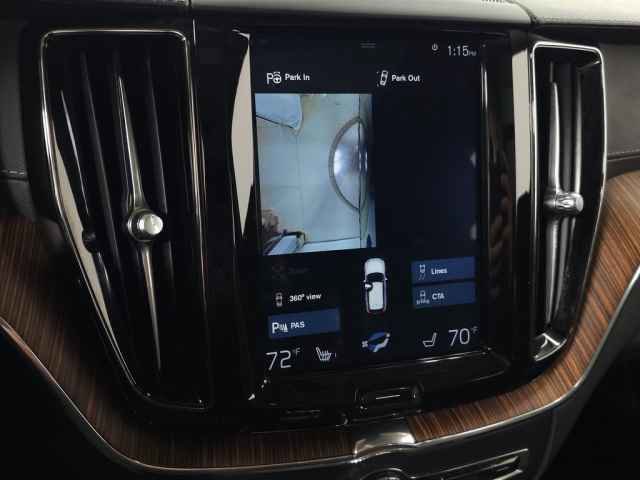 Used 2019 Volvo XC60 T8 Inscription image 32