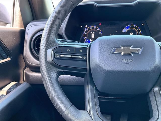 Used 2024 Chevrolet Colorado Trail Boss AWD/4WD image 23