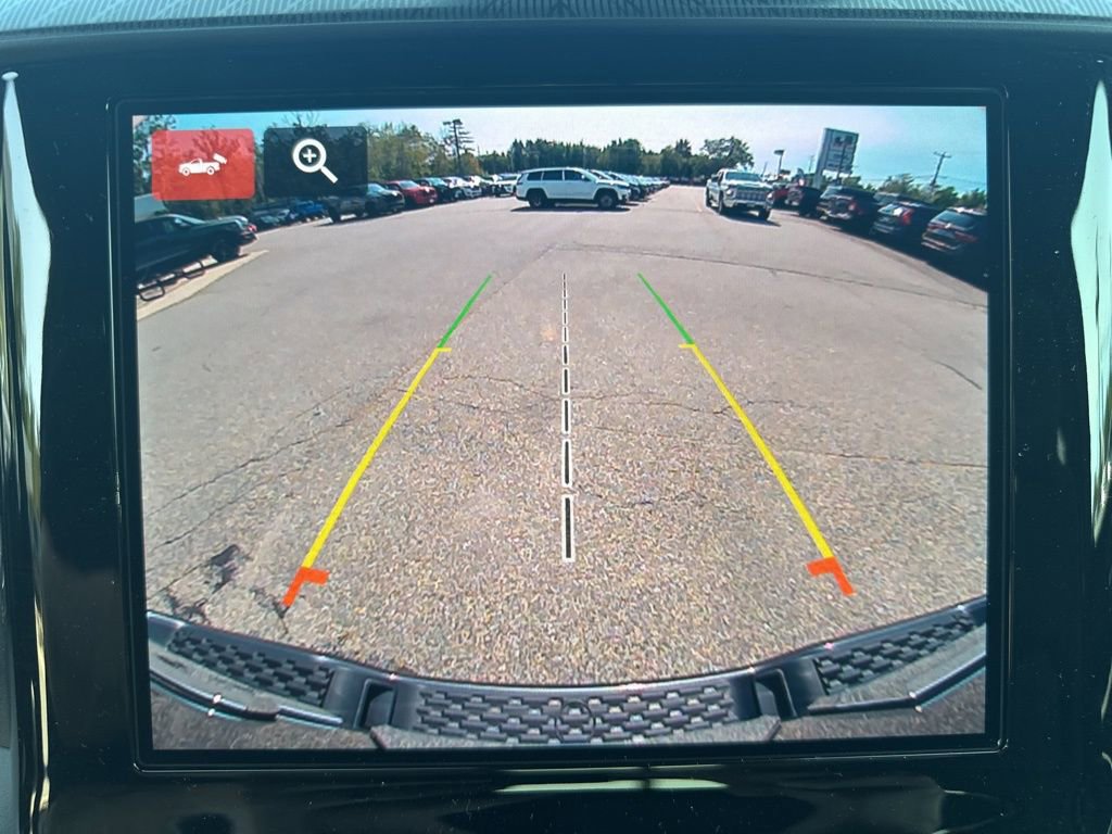 New 2026 RAM 1500 4x4 Crew Cab image 21