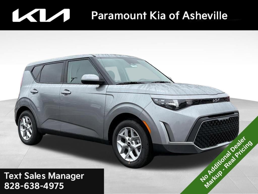 New 2025 Kia Soul LX