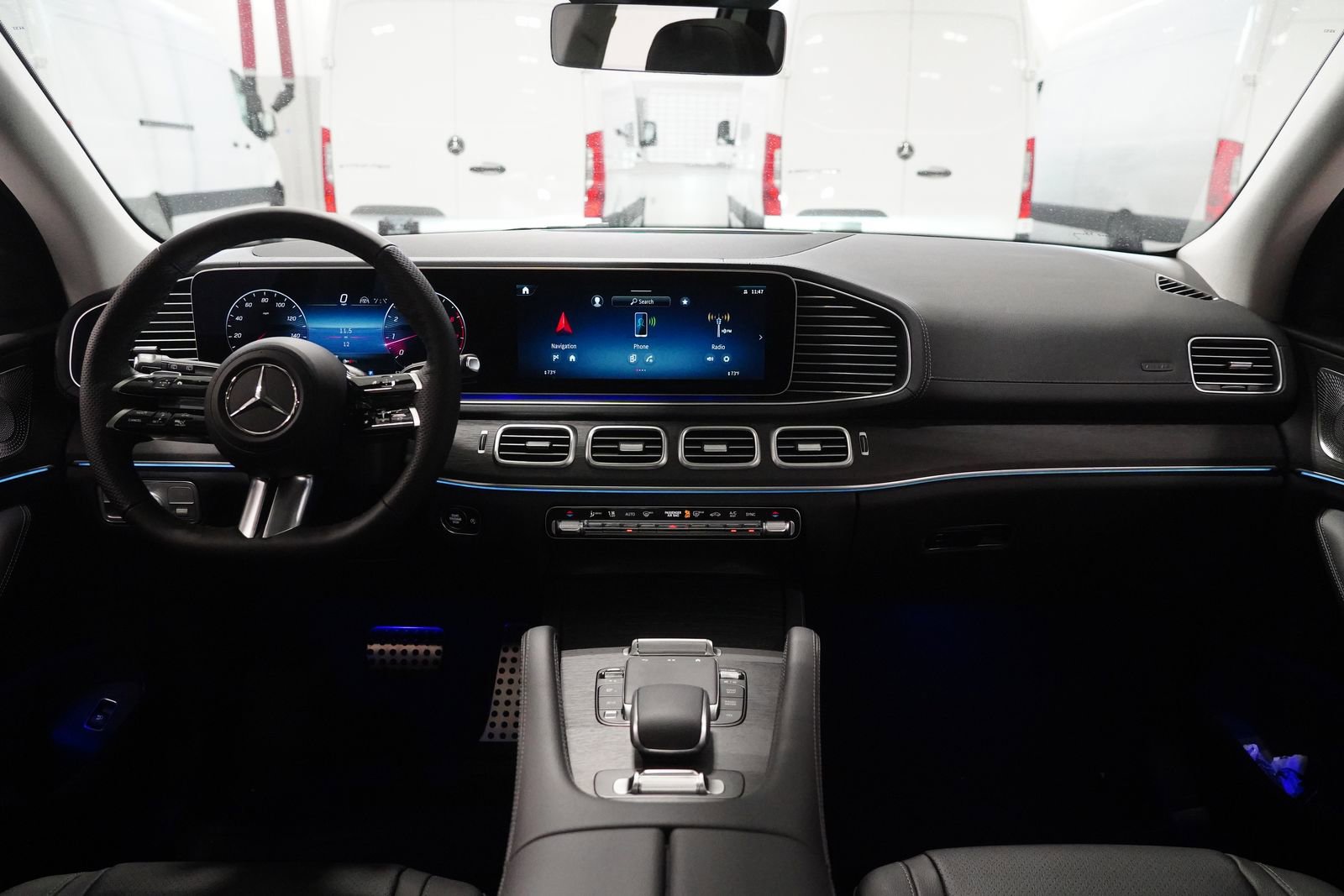 New 2026 Mercedes-Benz GLS 450 4MATIC image 15