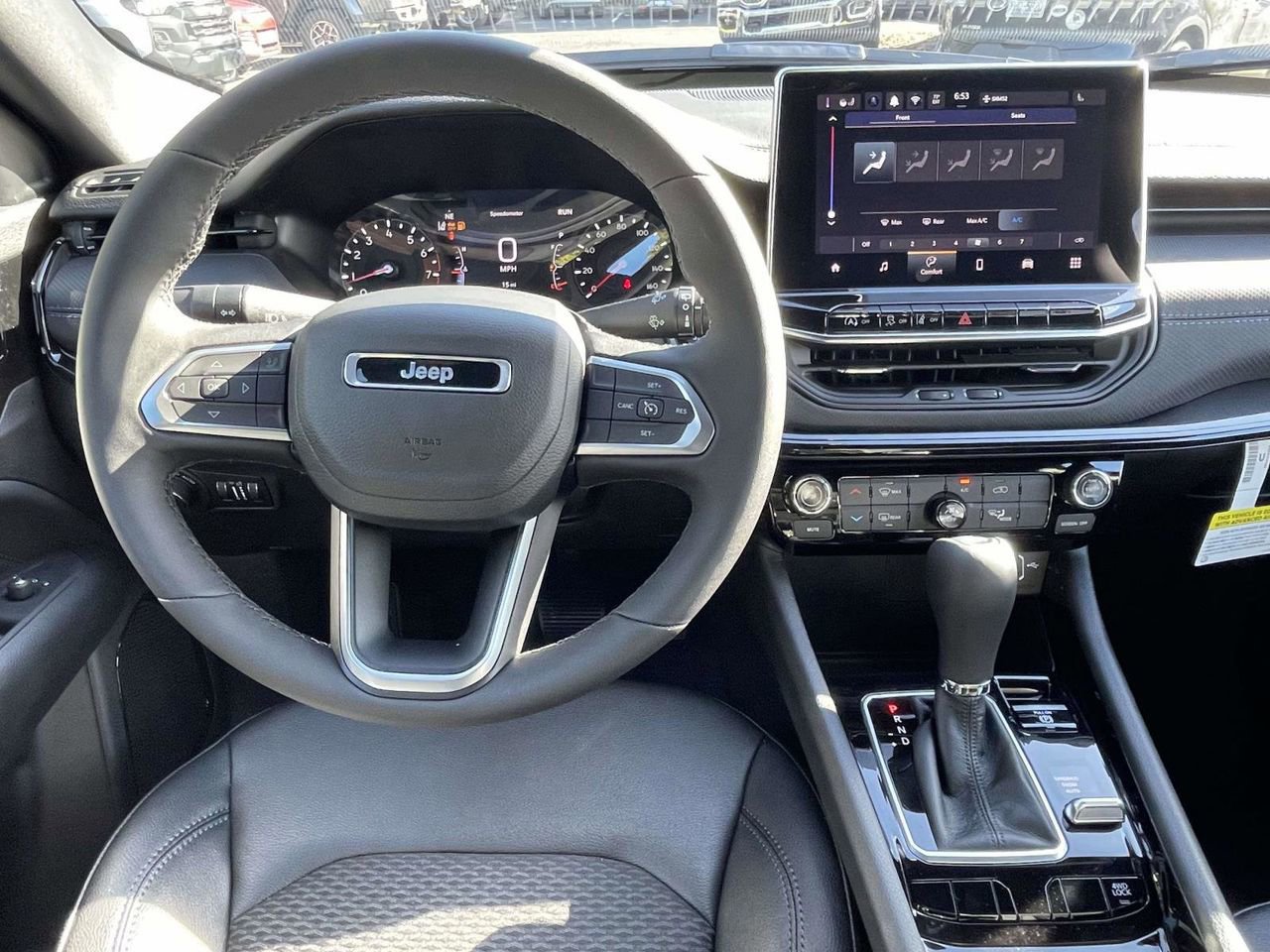 New 2026 Jeep Compass Latitude image 12