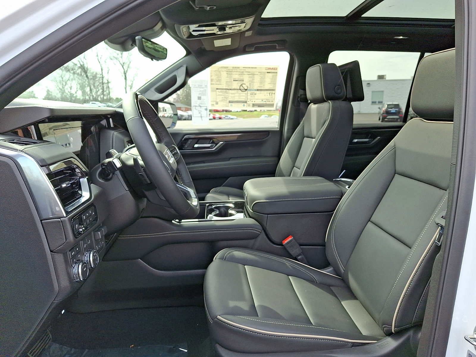 New 2026 GMC Yukon Elevation w/ Elevation Premium Package image 14