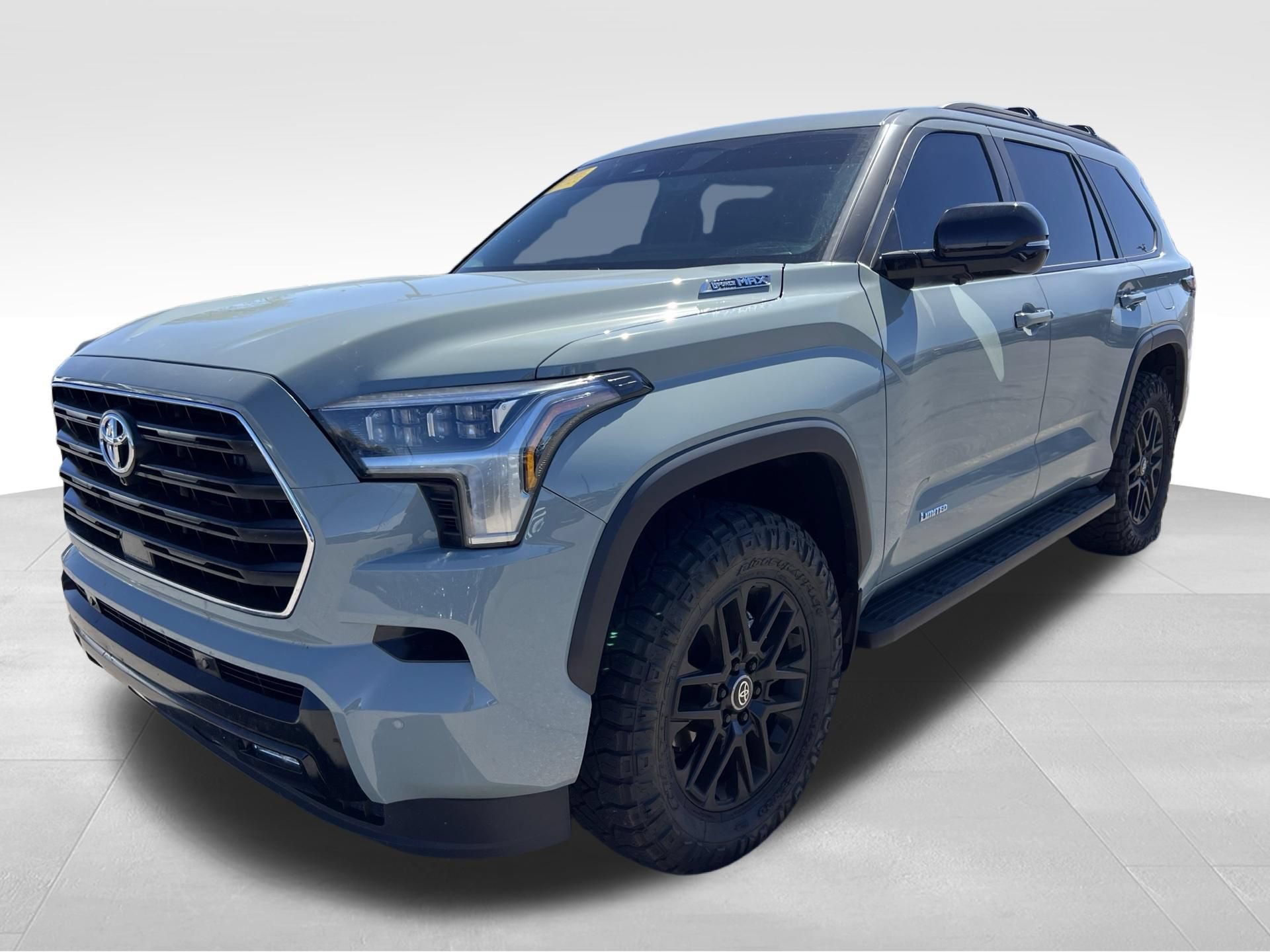 Used 2025 Toyota Sequoia Limited AWD/4WD image 9