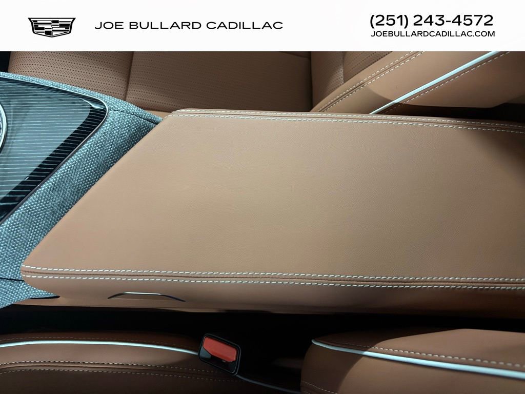 New 2025 Cadillac Optiq Sport 2 image 27