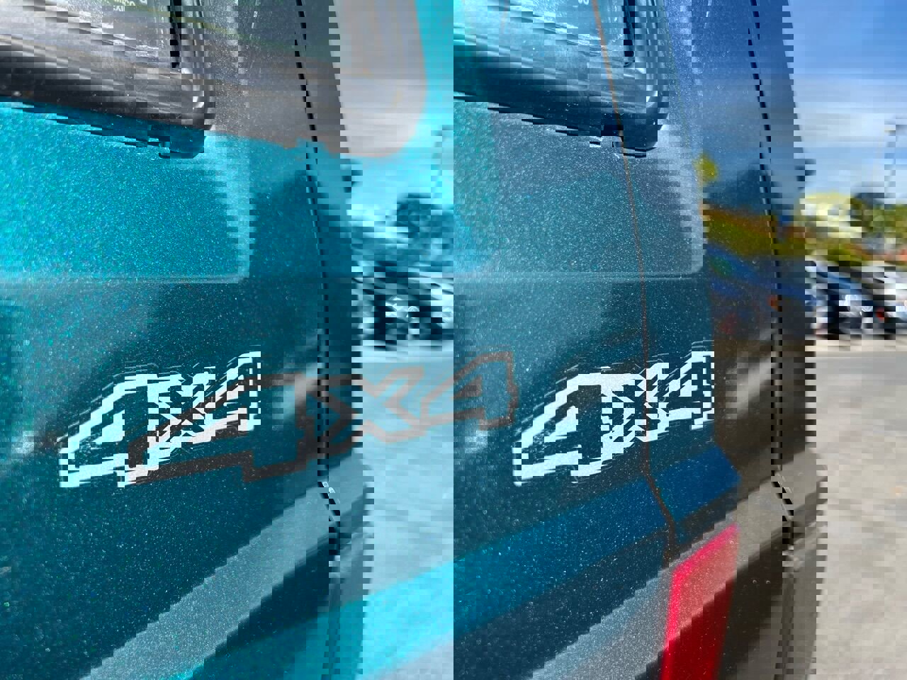 Used 1996 Jeep Cherokee 4WD 4-Door image 7