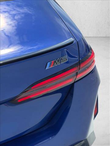 New 2026 BMW M5 w/ Executive Package image 18