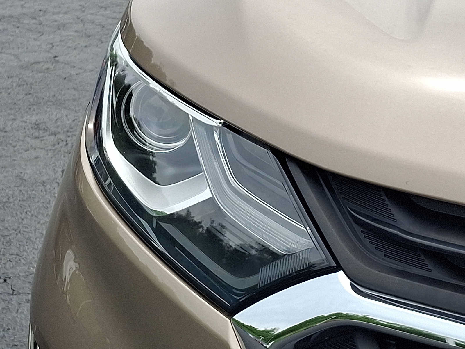 Used 2019 Chevrolet Equinox LT AWD/4WD image 9