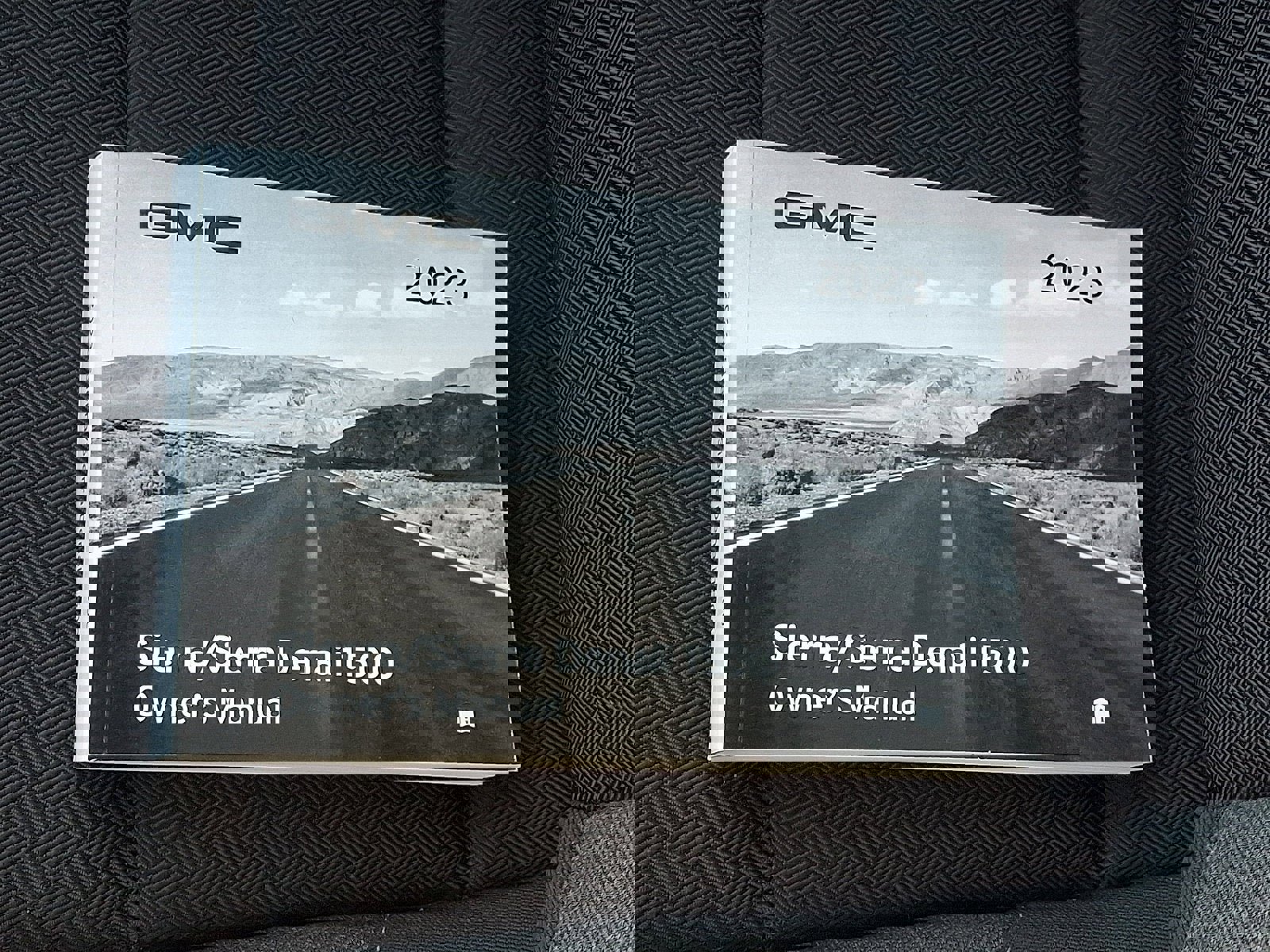 Used 2023 GMC Sierra 1500 Pro w/ Graphite Edition image 26