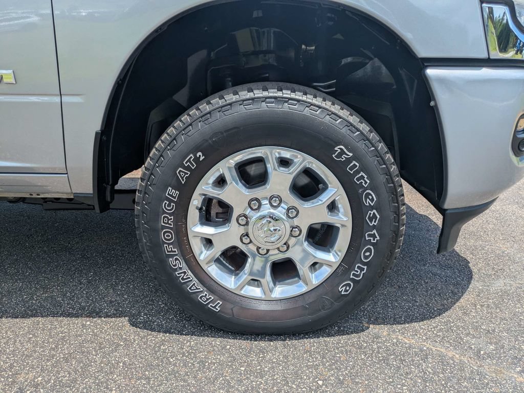 Used 2024 RAM 2500 Laramie w/ Safety Group AWD/4WD image 11