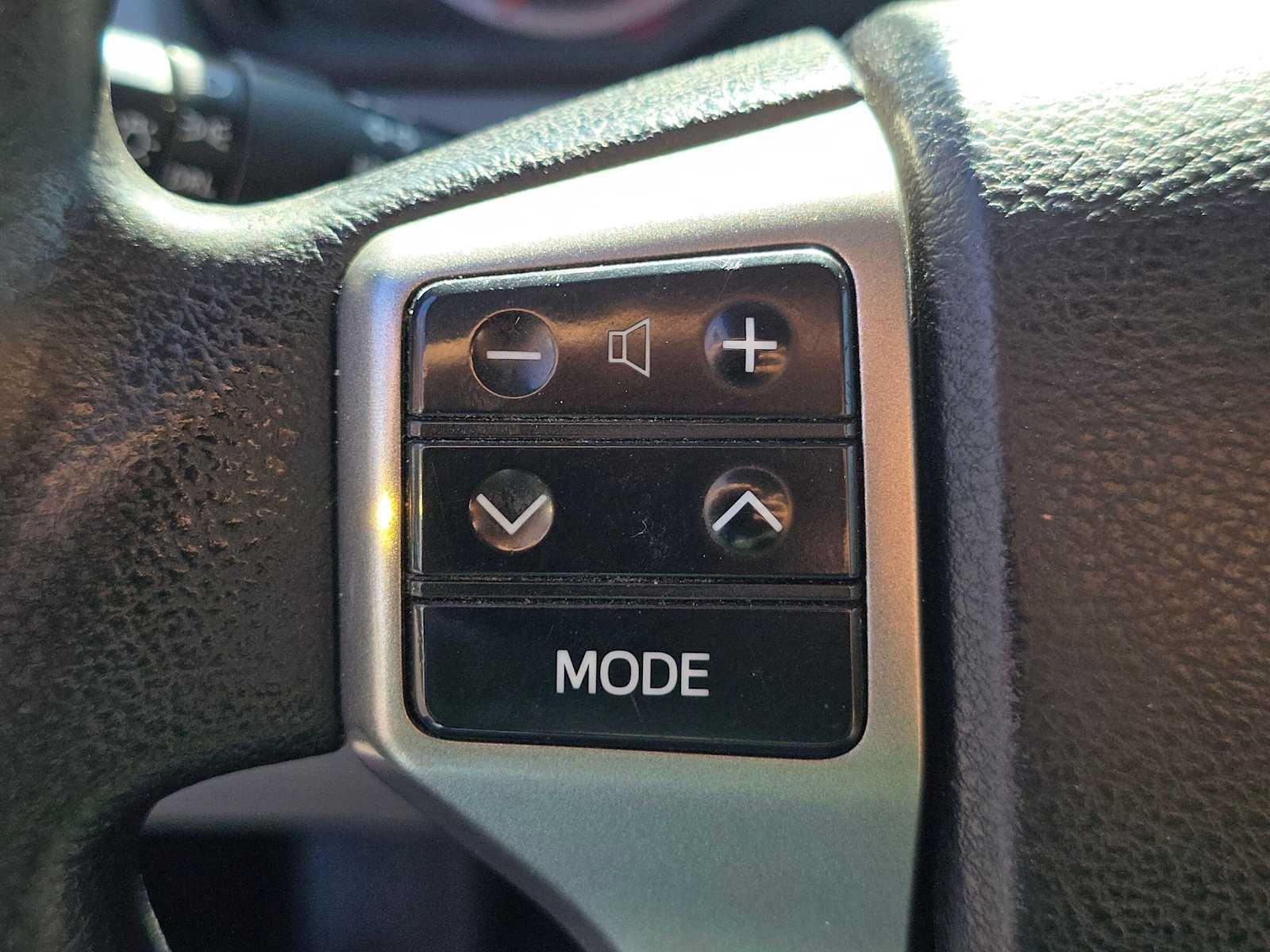 Used 2013 Toyota 4Runner SR5 w/ Convenience Pkg RWD image 30