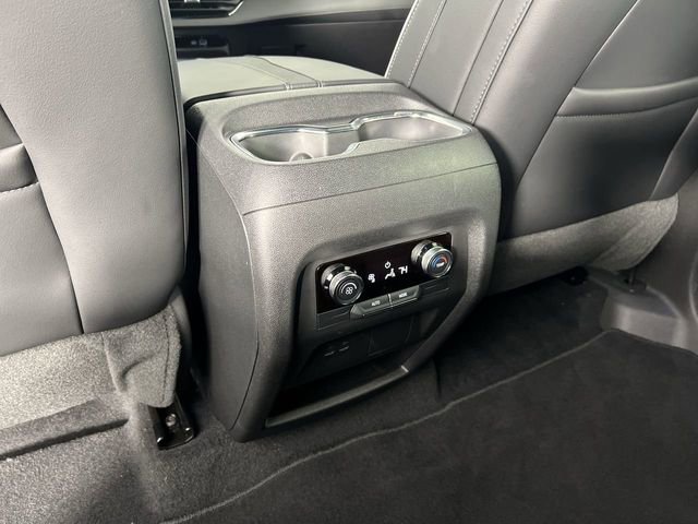 Used 2026 Buick Enclave Sport Touring image 21