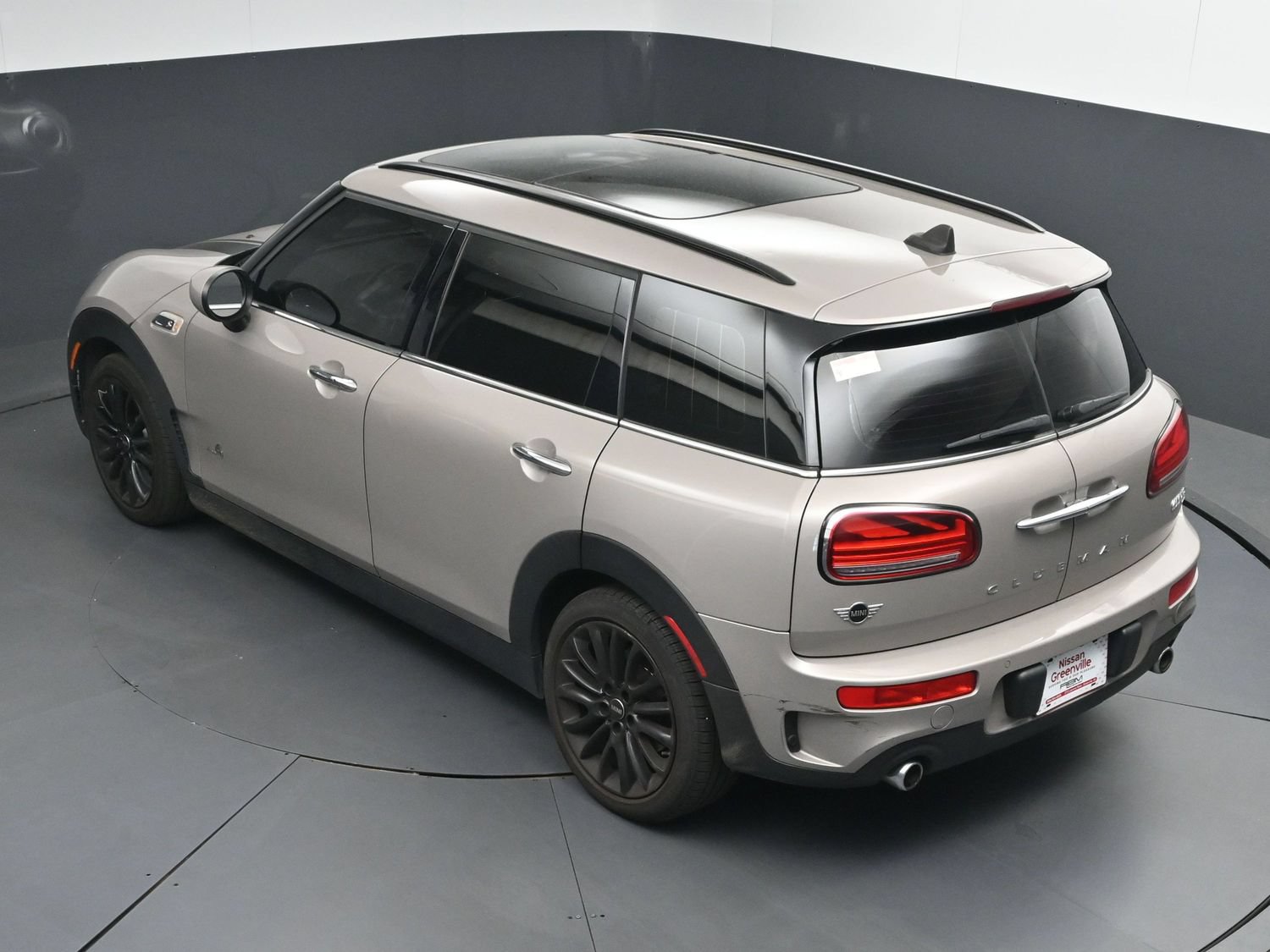 Used 2022 MINI Cooper Clubman S AWD/4WD image 35