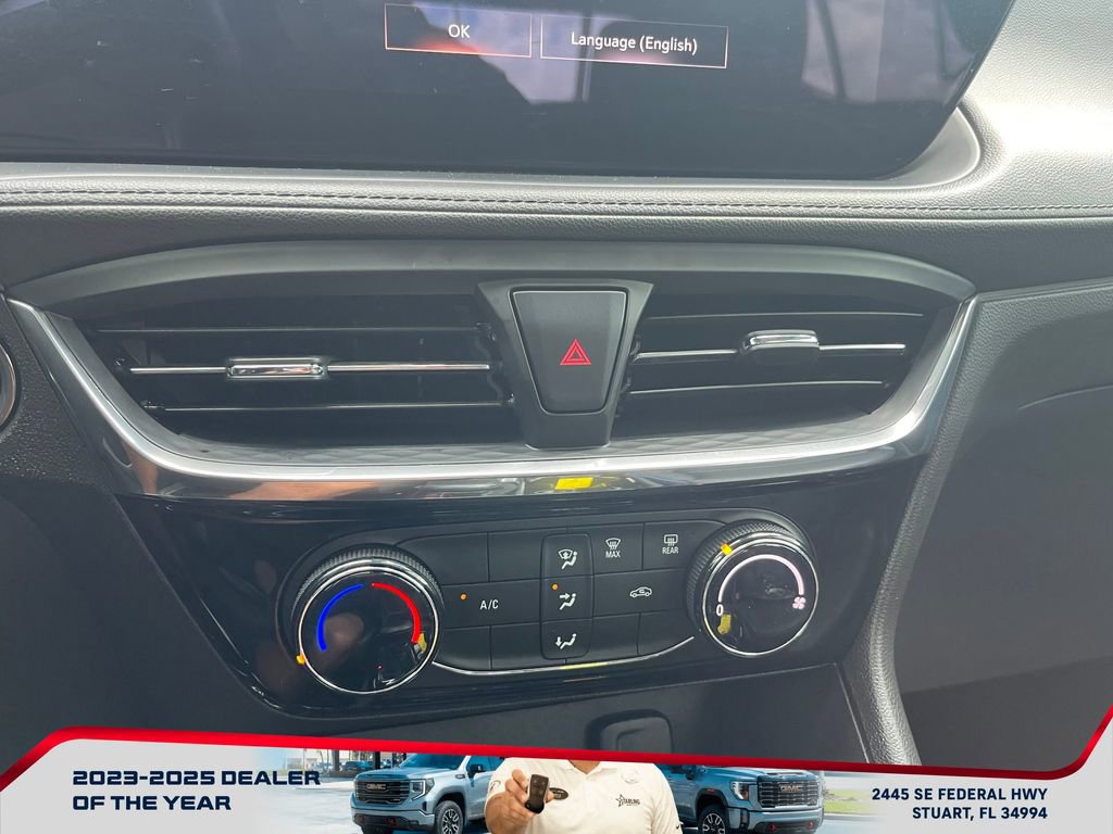 Used 2025 Buick Encore GX Sport Touring w/ Advanced Technology Package image 29