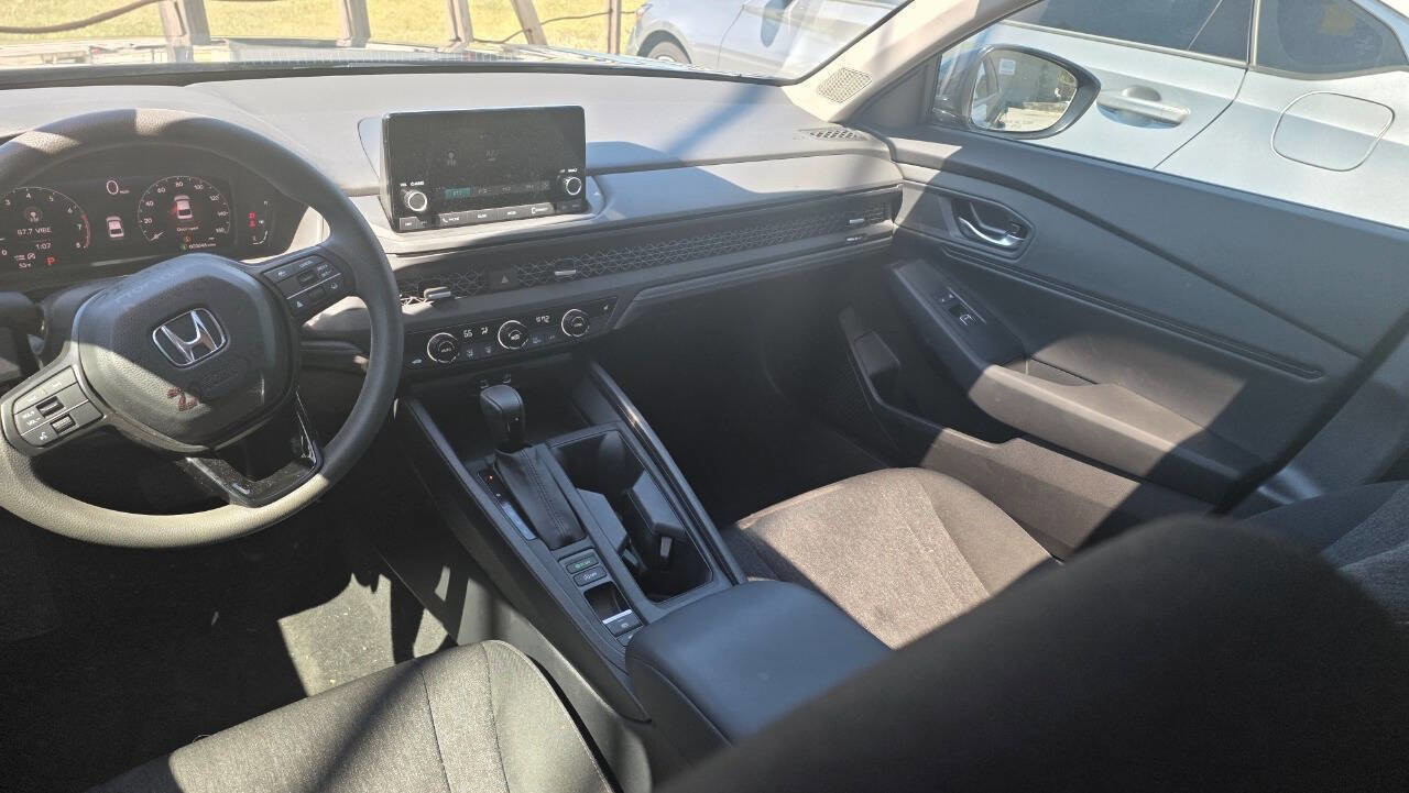 Used 2024 Honda Accord EX image 14